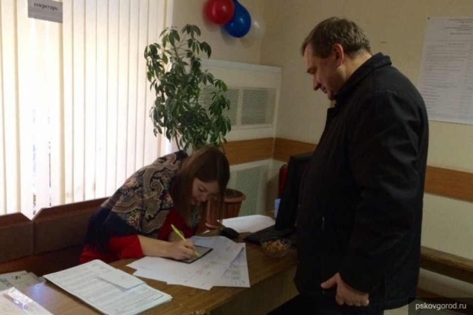 Иван Цецерский проголосовал на выборах президента России