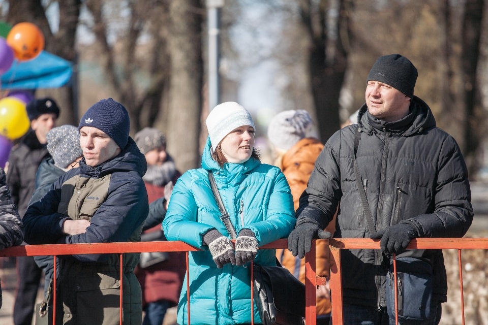 Михаил Ведерников с семьей посетил концерт в честь воссоединения Крыма с Россией
