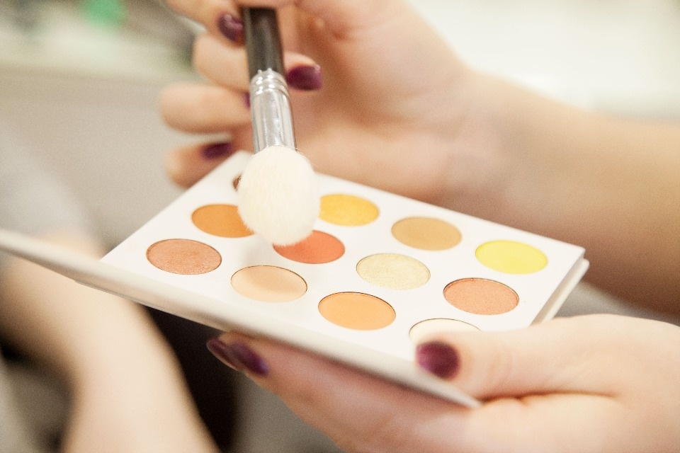 По примеру мамы