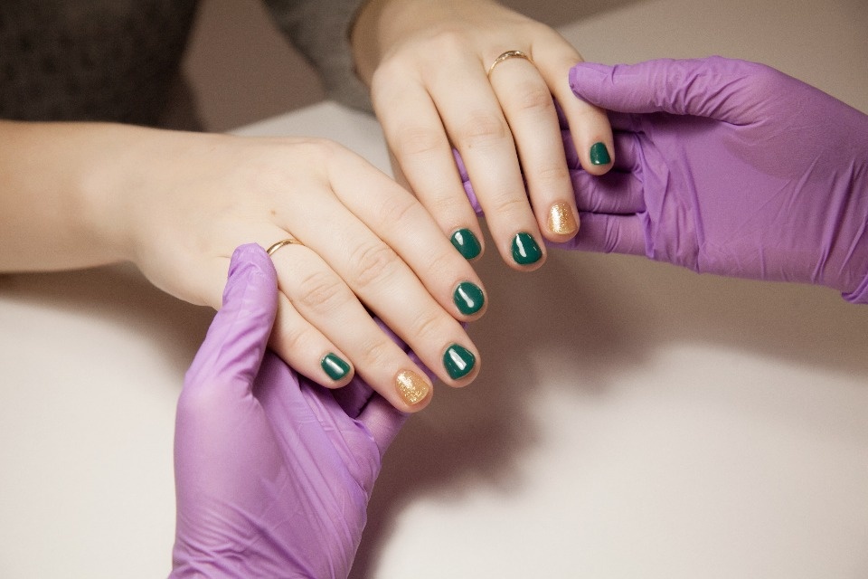 По примеру мамы