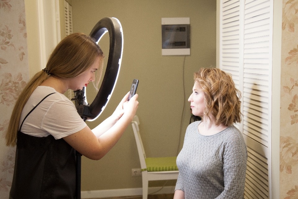 По примеру мамы