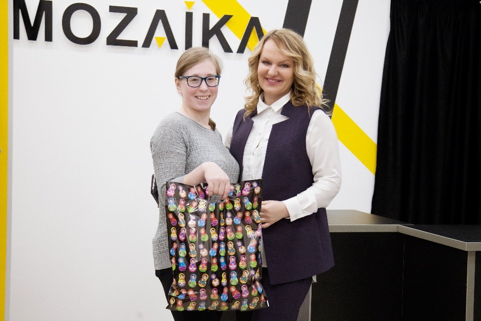 По примеру мамы