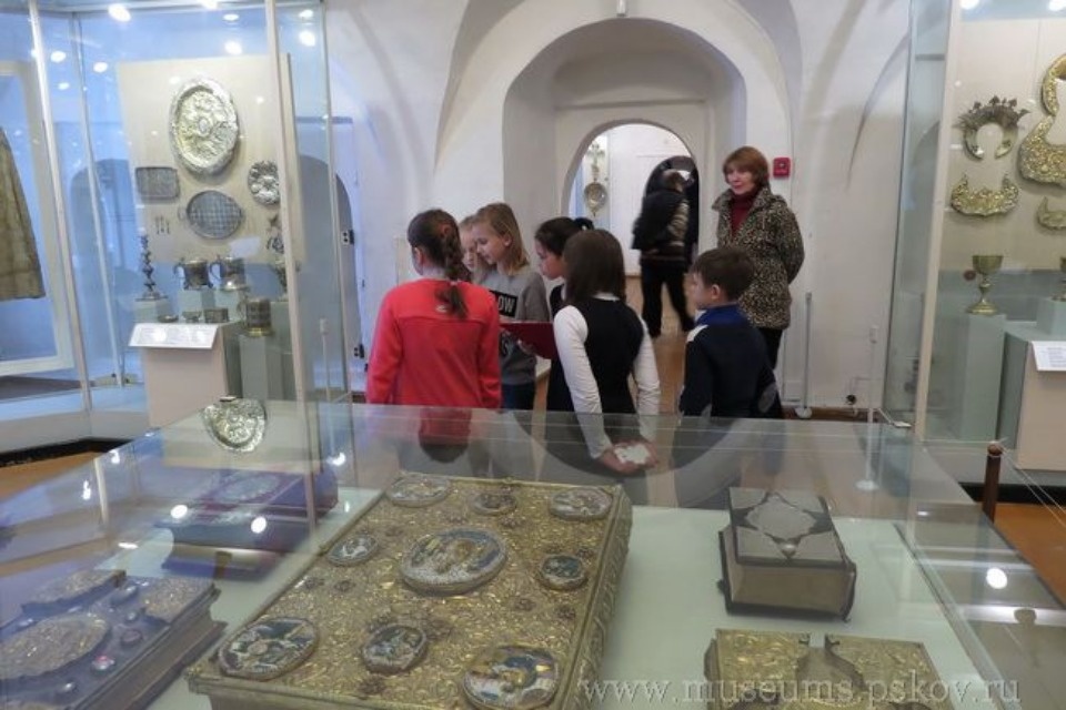 Более 300 человек посетили Псковский музей на Всероссийской неделе «Музей и дети»