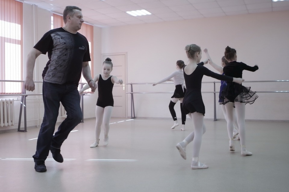 Репетиция Гедиминаса Таранды с псковским «Щелкунчиком» Репетиция Гедиминаса Таранды с псковским «Щелкунчиком»
