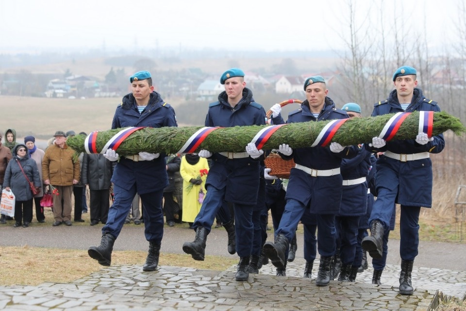 Митинг на горе Соколиха в День воинской славы России. Митинг на горе Соколиха в День воинской славы России.