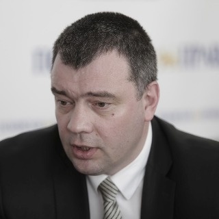 Тучи двигать 