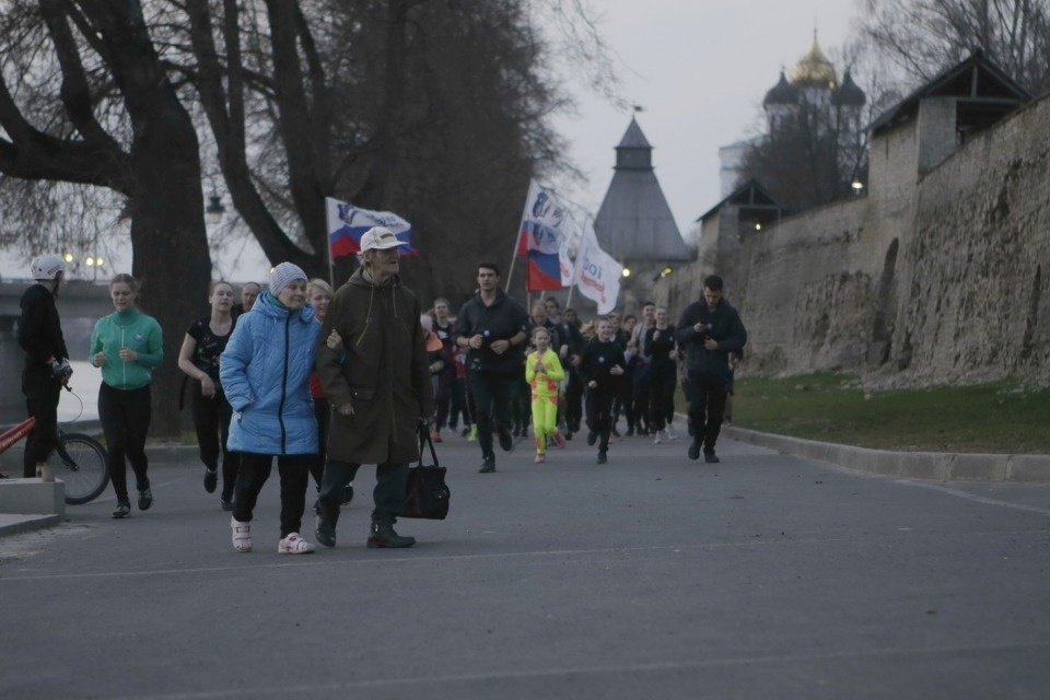«Ночной забег» в Пскове «Ночной забег» в Пскове