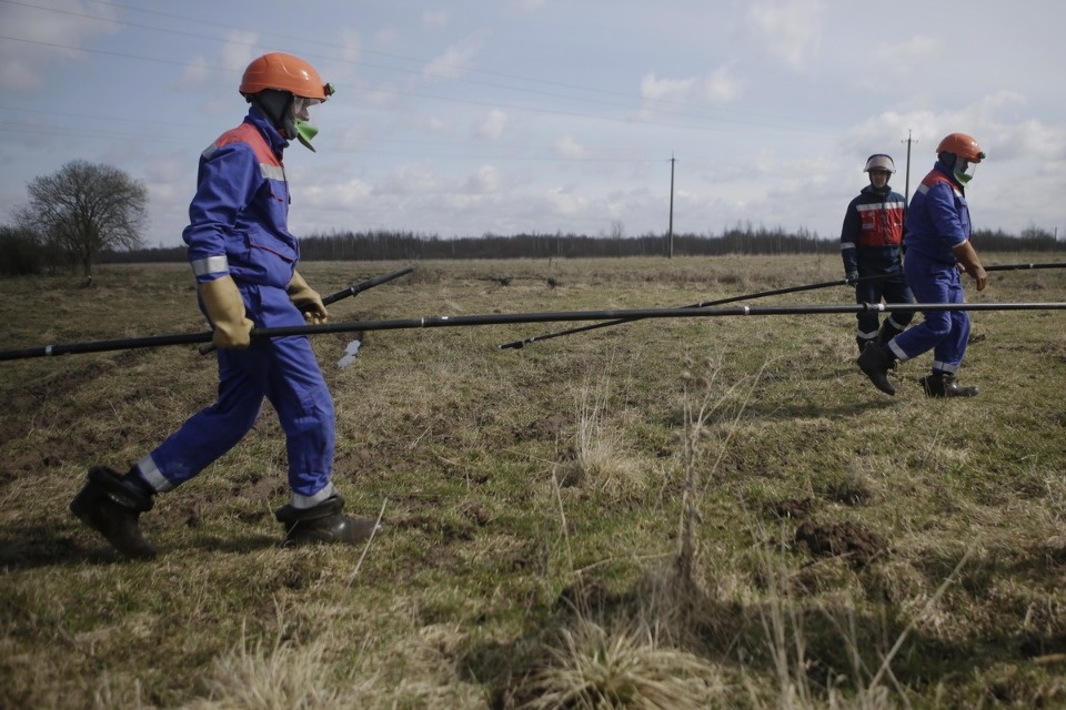 Учения энергетиков в Бежаницком районе.