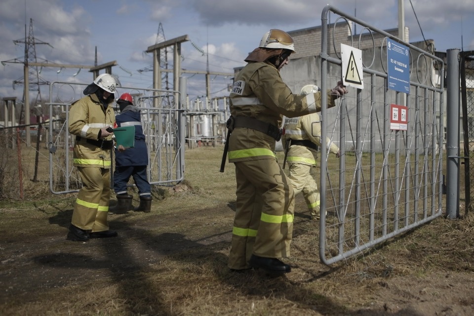 Учения энергетиков в Бежаницком районе.