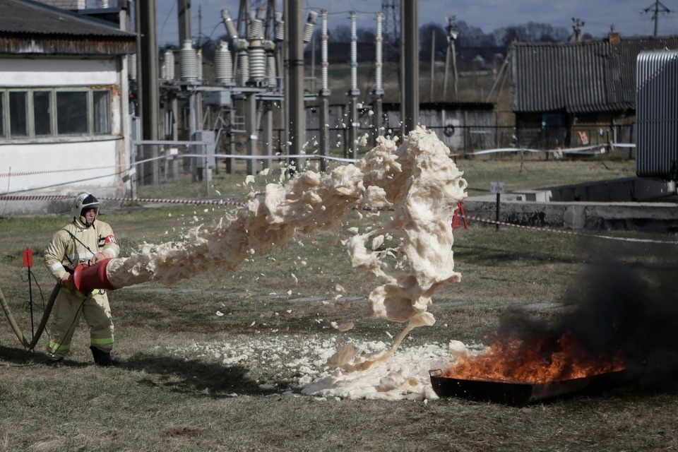 Учения энергетиков в Бежаницком районе.