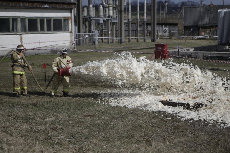 Учения энергетиков в Бежаницком районе.