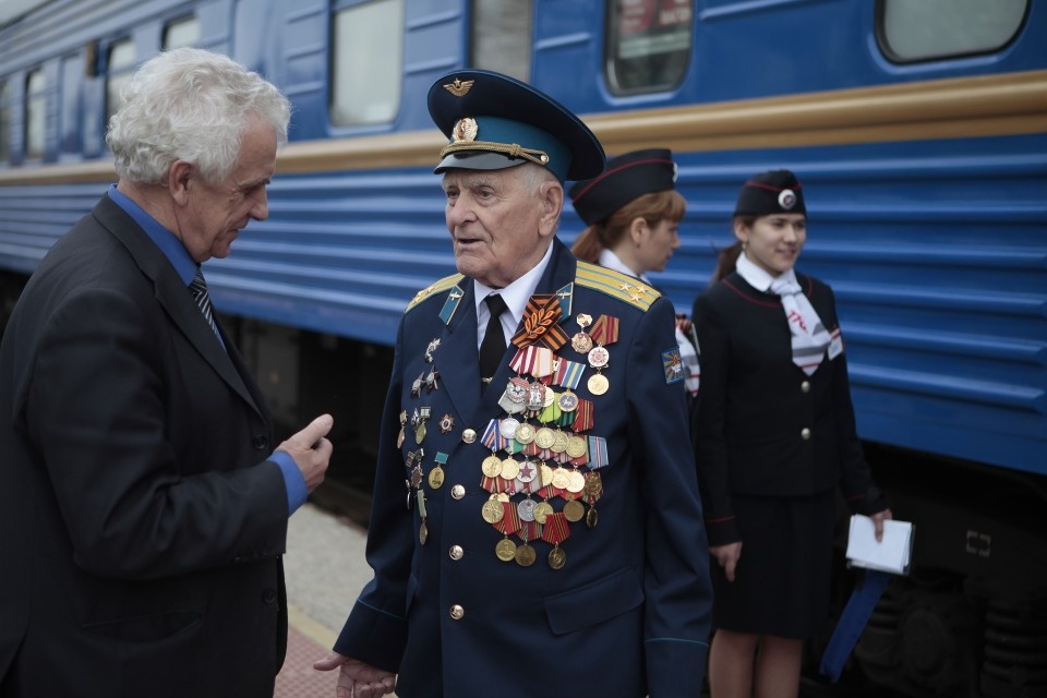 Подарки к празднику