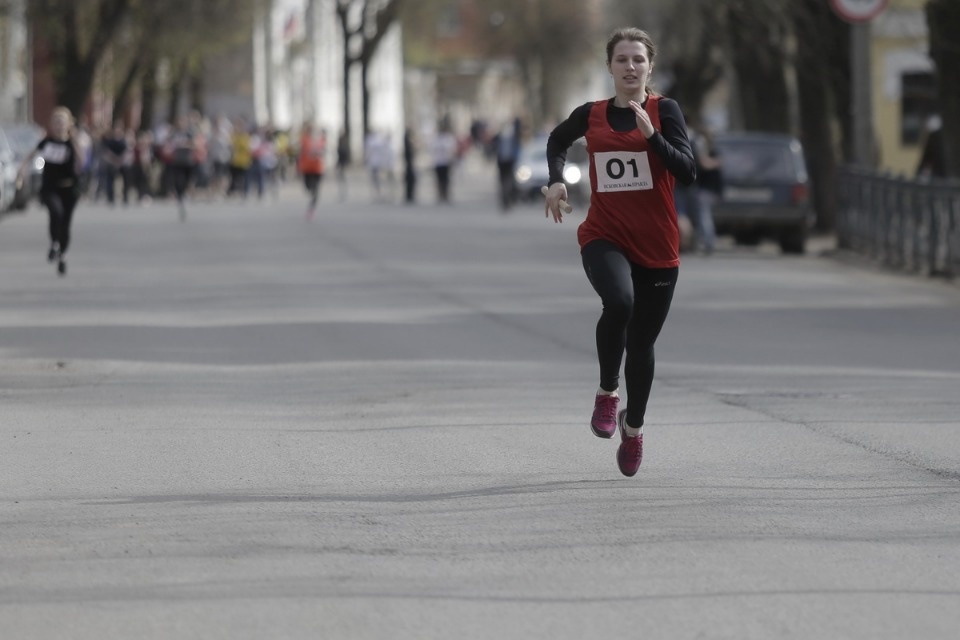Тысячи псковичей пробежали эстафету «Псковской правды» – 2018
