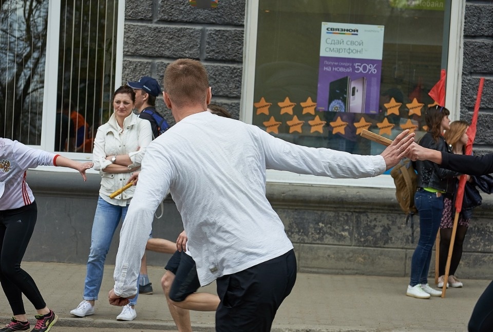 Тысячи псковичей пробежали эстафету «Псковской правды» – 2018