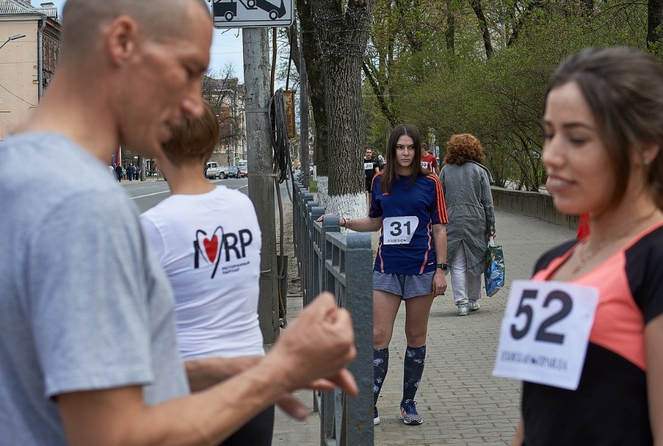 Тысячи псковичей пробежали эстафету «Псковской правды» – 2018
