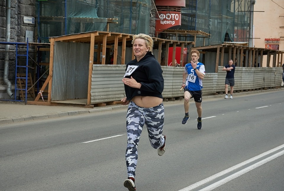 Тысячи псковичей пробежали эстафету «Псковской правды» – 2018