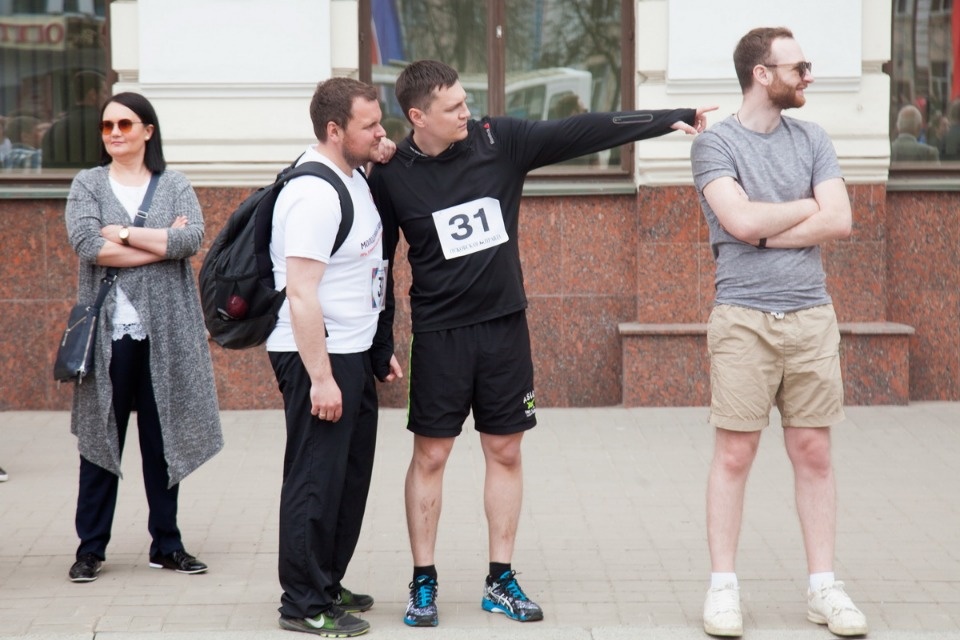 Тысячи псковичей пробежали эстафету «Псковской правды» – 2018