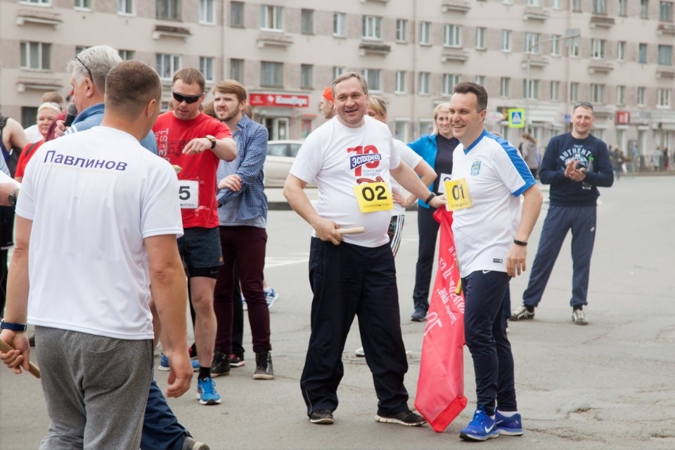 Тысячи псковичей пробежали эстафету «Псковской правды» – 2018