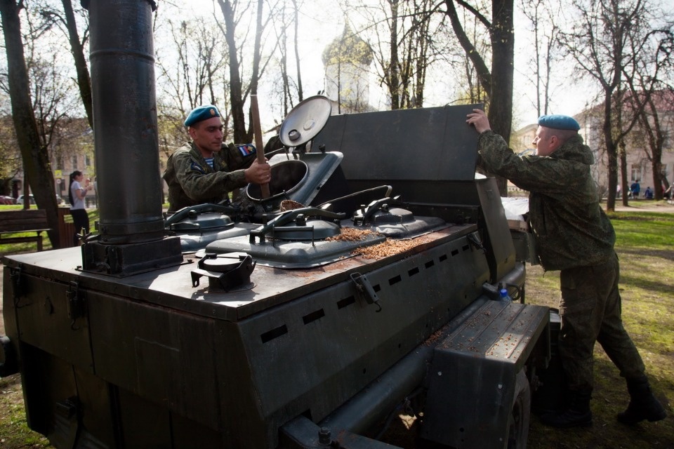 Тысячи псковичей пробежали эстафету «Псковской правды» – 2018