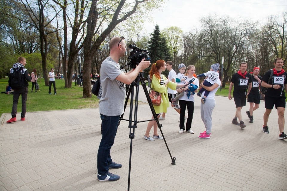 Тысячи псковичей пробежали эстафету «Псковской правды» – 2018