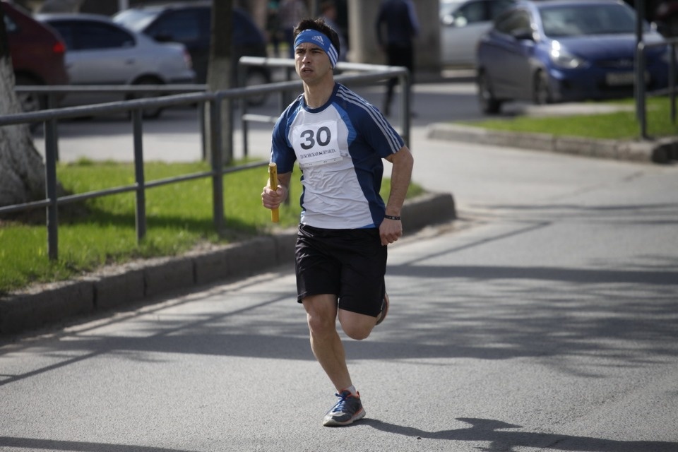 Тысячи псковичей пробежали эстафету «Псковской правды» – 2018