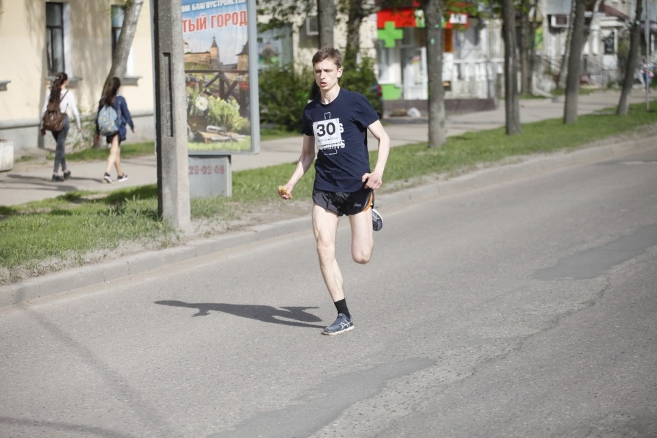 Тысячи псковичей пробежали эстафету «Псковской правды» – 2018