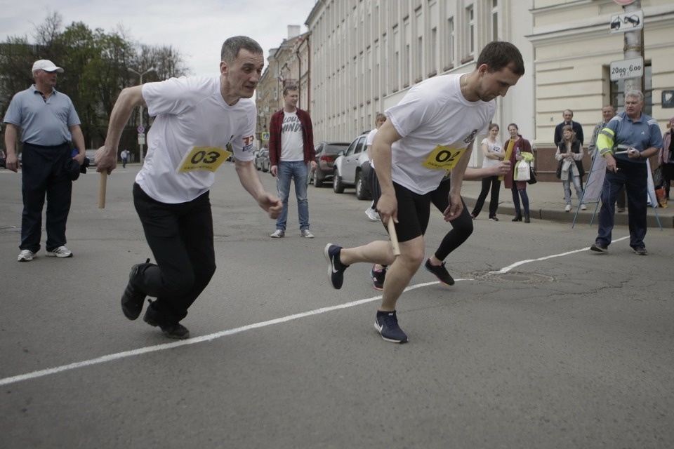 Тысячи псковичей пробежали эстафету «Псковской правды» – 2018
