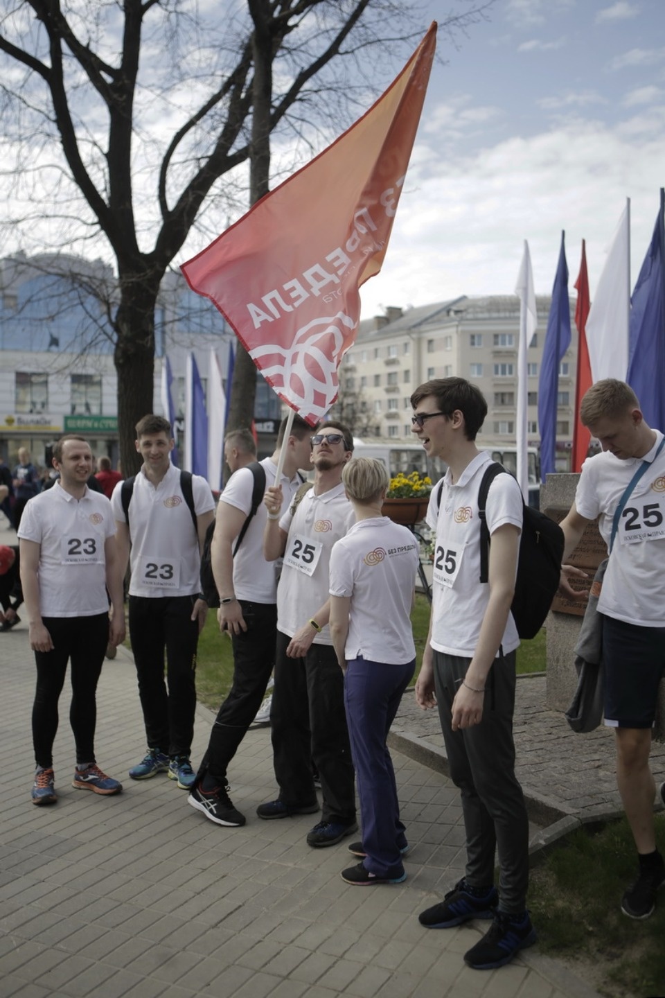 Тысячи псковичей пробежали эстафету «Псковской правды» – 2018
