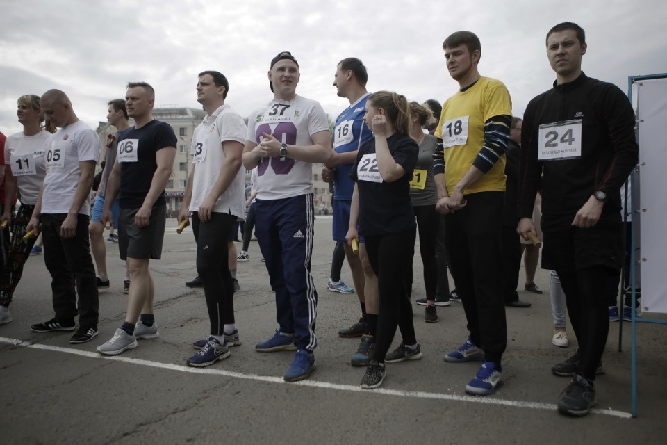 Тысячи псковичей пробежали эстафету «Псковской правды» – 2018