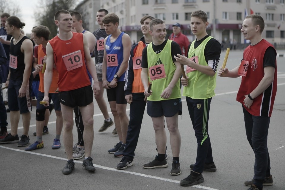 Тысячи псковичей пробежали эстафету «Псковской правды» – 2018