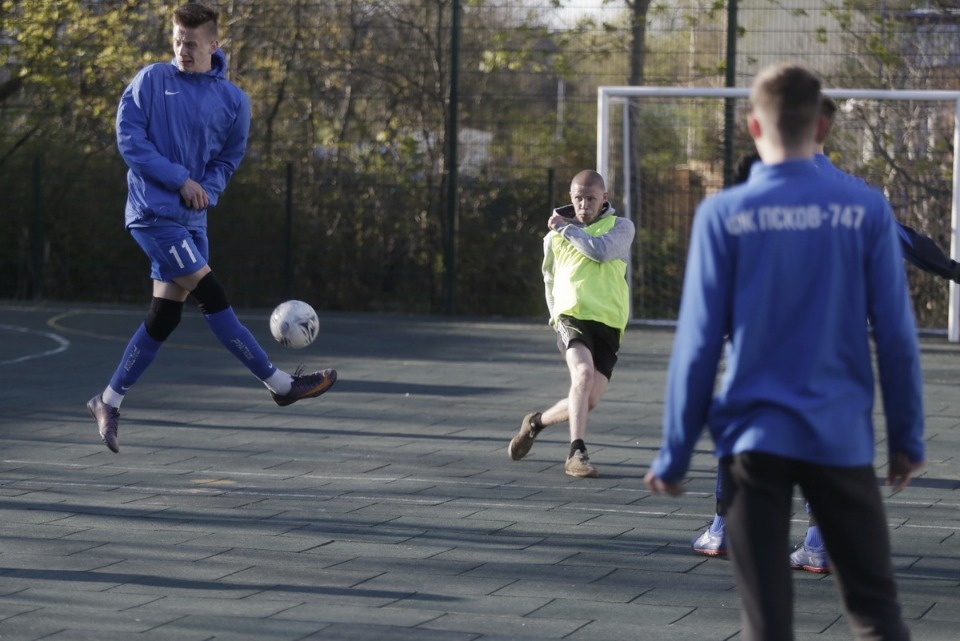 Чемпионат по дворовому футболу на кубок губернатора Чемпионат по дворовому футболу на кубок губернатора