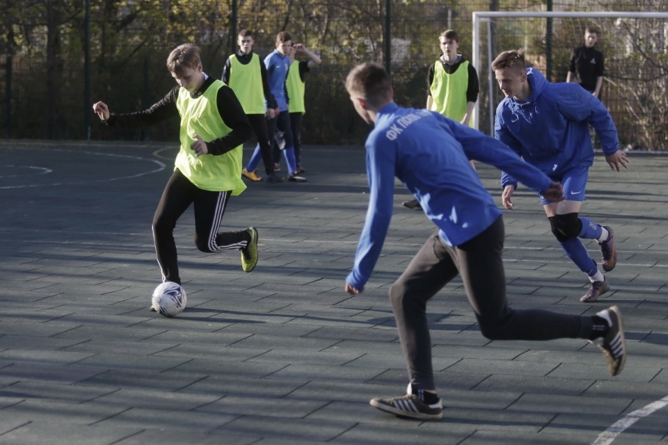 Чемпионат по дворовому футболу на кубок губернатора Чемпионат по дворовому футболу на кубок губернатора