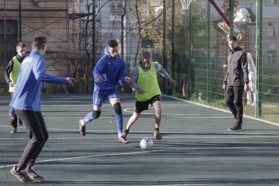 Чемпионат по дворовому футболу на кубок губернатора Чемпионат по дворовому футболу на кубок губернатора