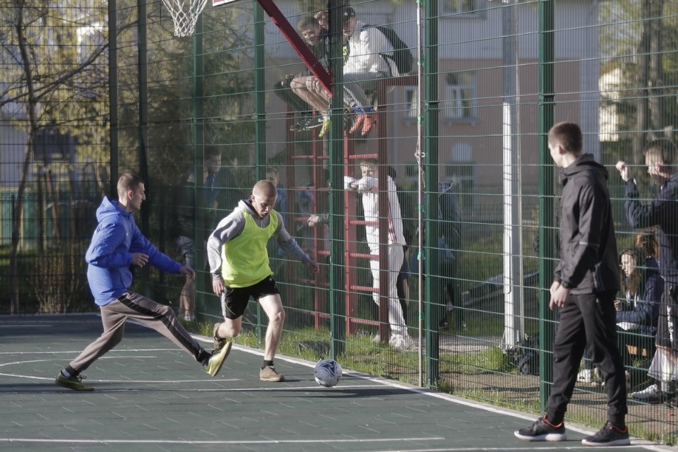 Чемпионат по дворовому футболу на кубок губернатора Чемпионат по дворовому футболу на кубок губернатора