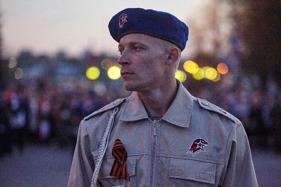 Последняя вечерняя репетиция парада Победы прошла в Пскове