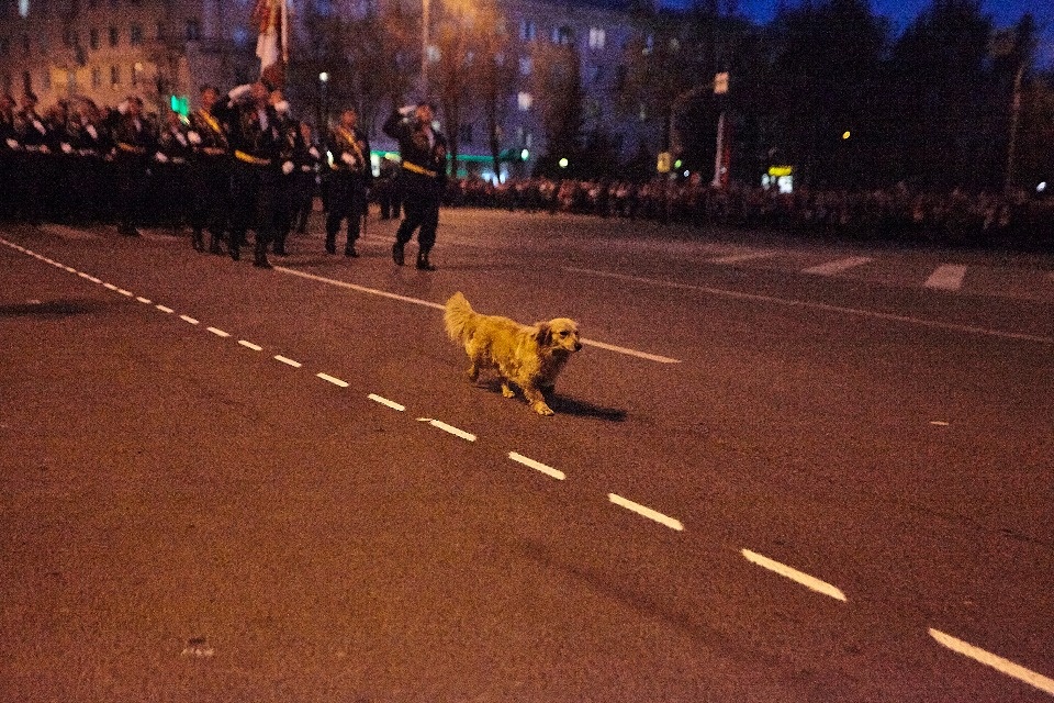 Последняя вечерняя репетиция парада Победы прошла в Пскове