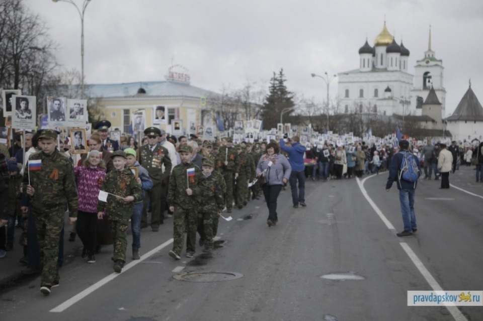 В Пскове начинается построение «Бессмертного полка»