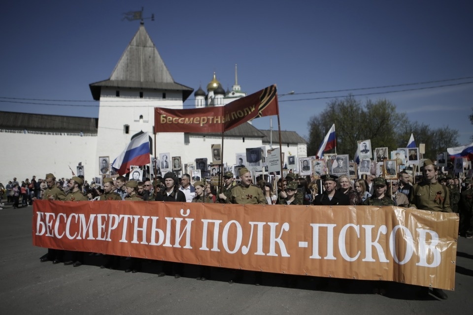 «Бессмертный полк» прошёл по Пскову