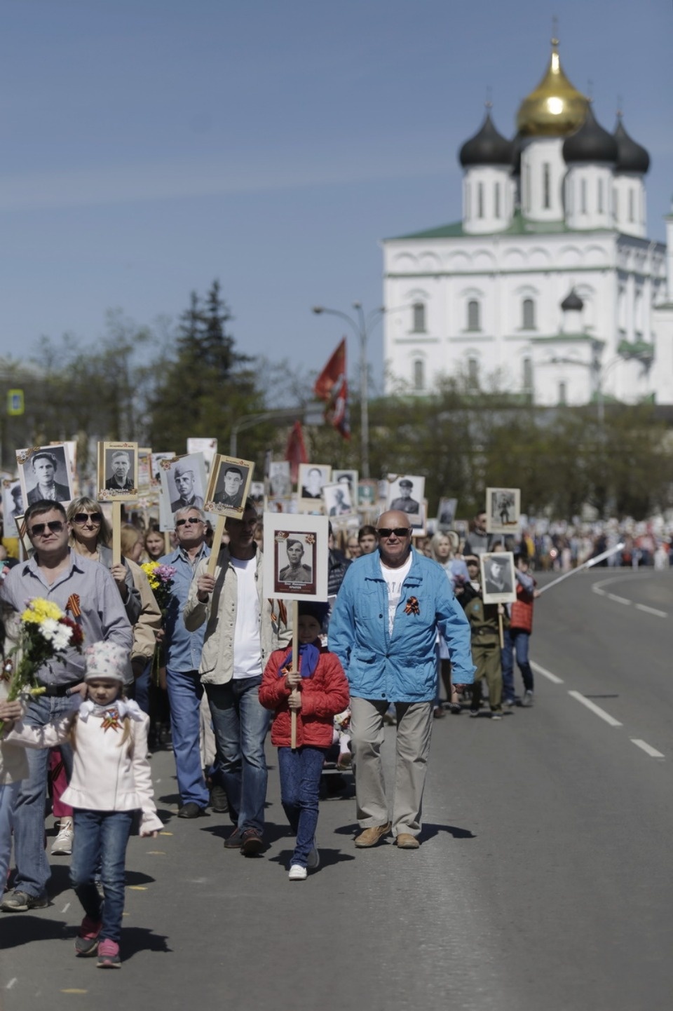 «Бессмертный полк» прошёл по Пскову