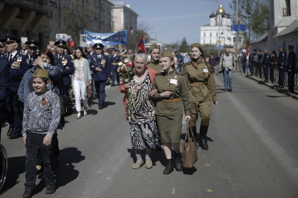 «Бессмертный полк» прошёл по Пскову