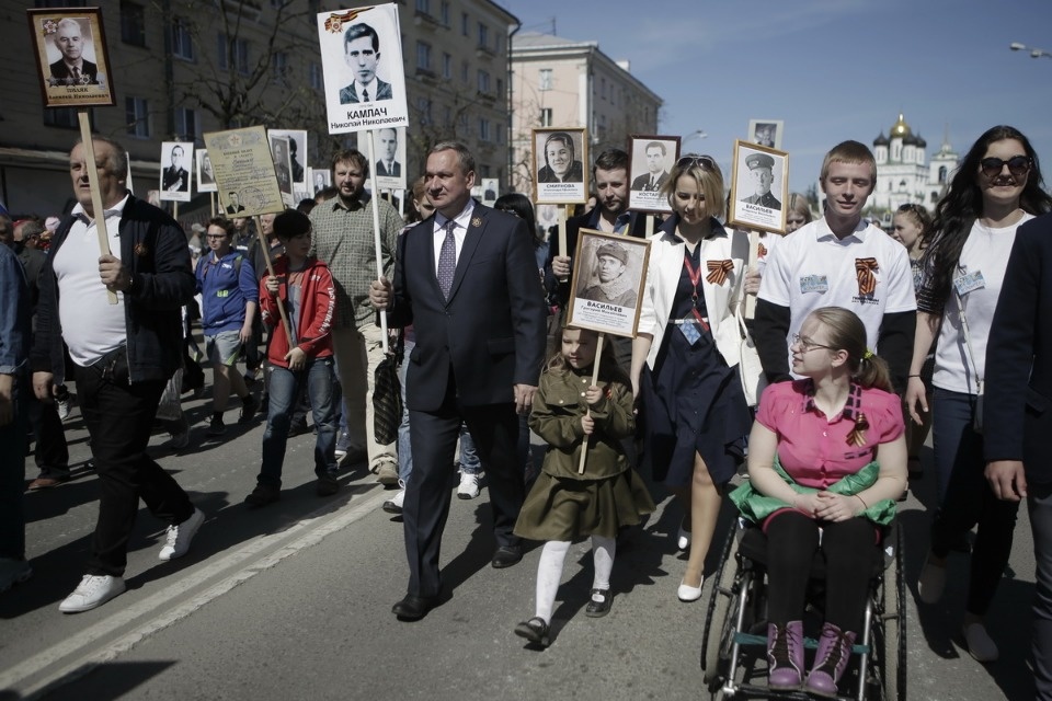 «Бессмертный полк» прошёл по Пскову