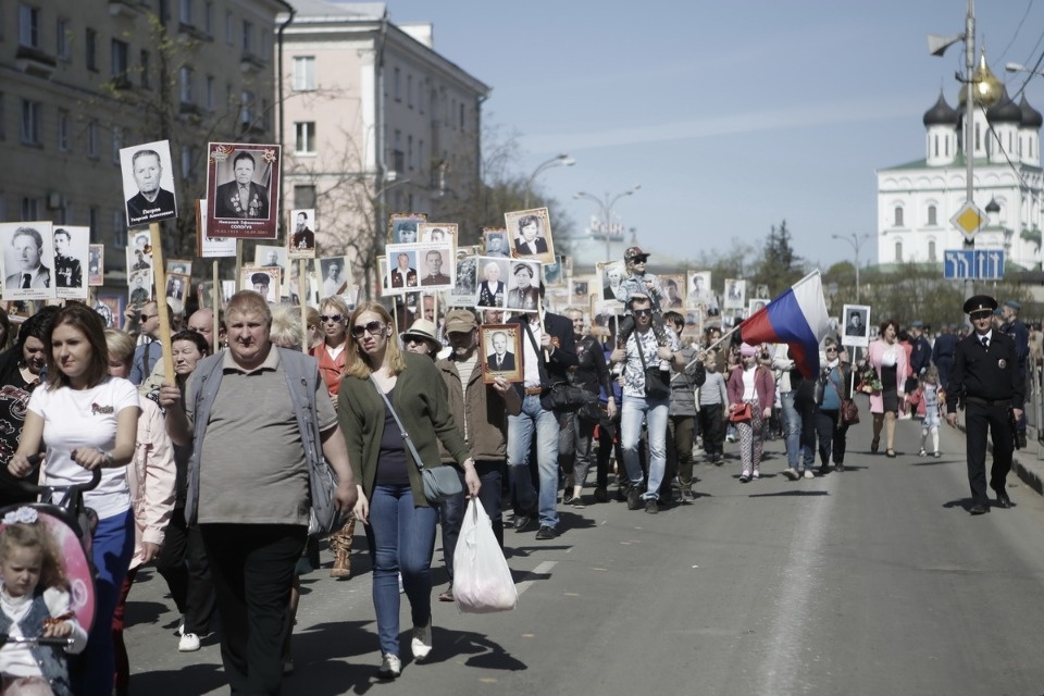 «Бессмертный полк» прошёл по Пскову