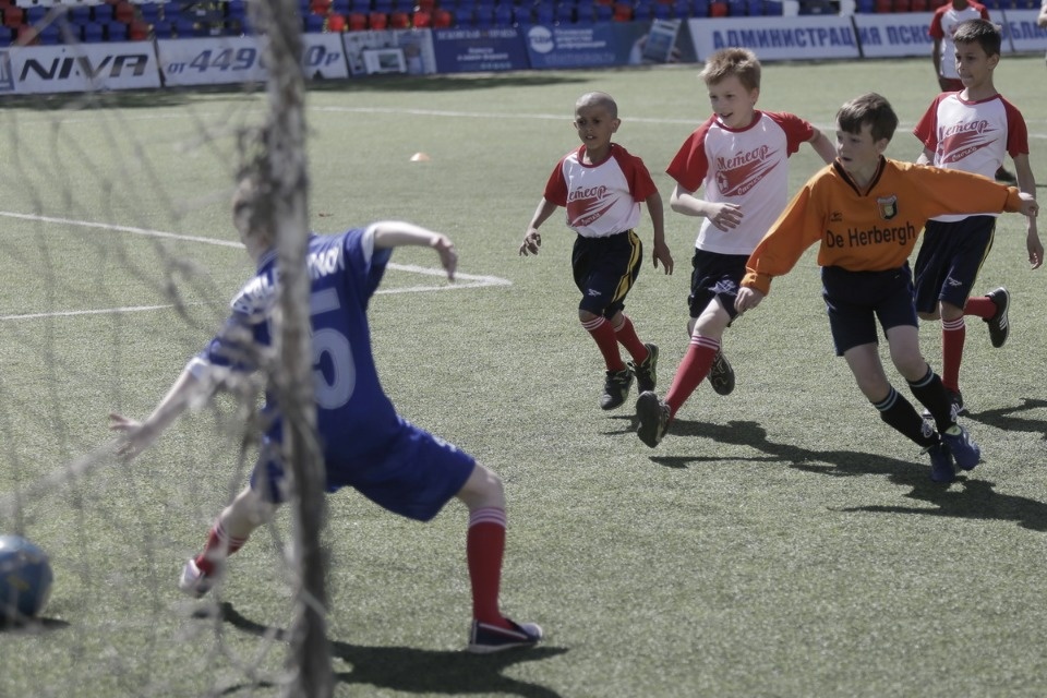 Финальные матчи футбольного турнира за кубок «Маленькие сердца»