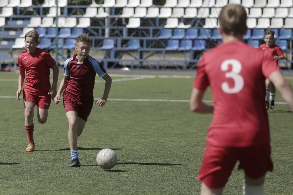 Финальный этап Чемпионата по дворовому футболу на кубок врио губернатора Михаила Ведерникова Финальный этап Чемпионата по дворовому футболу на кубок врио губернатора Михаила Ведерникова