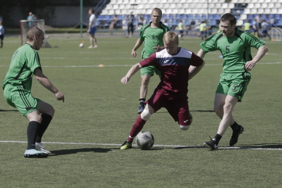 Финальный этап Чемпионата по дворовому футболу на кубок врио губернатора Михаила Ведерникова Финальный этап Чемпионата по дворовому футболу на кубок врио губернатора Михаила Ведерникова