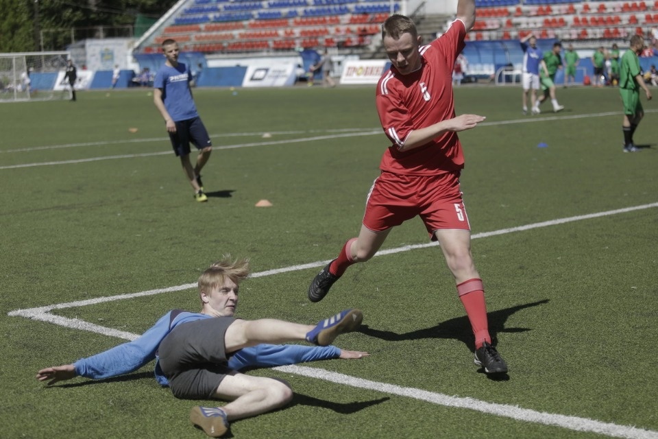 Финальный этап Чемпионата по дворовому футболу на кубок врио губернатора Михаила Ведерникова Финальный этап Чемпионата по дворовому футболу на кубок врио губернатора Михаила Ведерникова