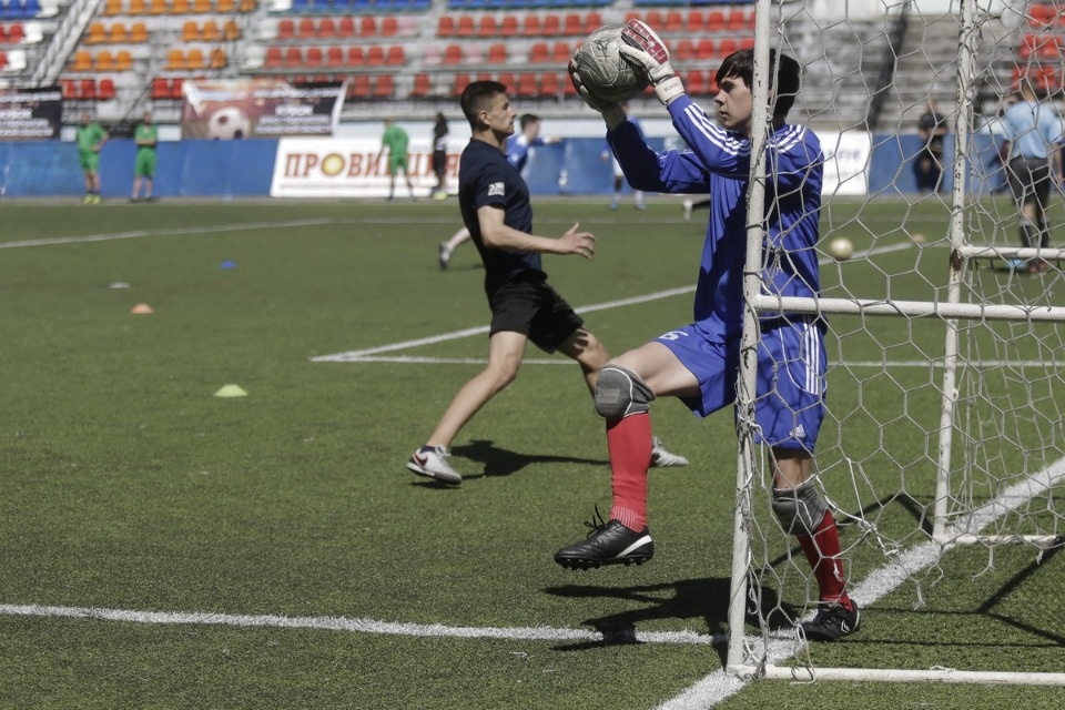 Финальный этап Чемпионата по дворовому футболу на кубок врио губернатора Михаила Ведерникова Финальный этап Чемпионата по дворовому футболу на кубок врио губернатора Михаила Ведерникова
