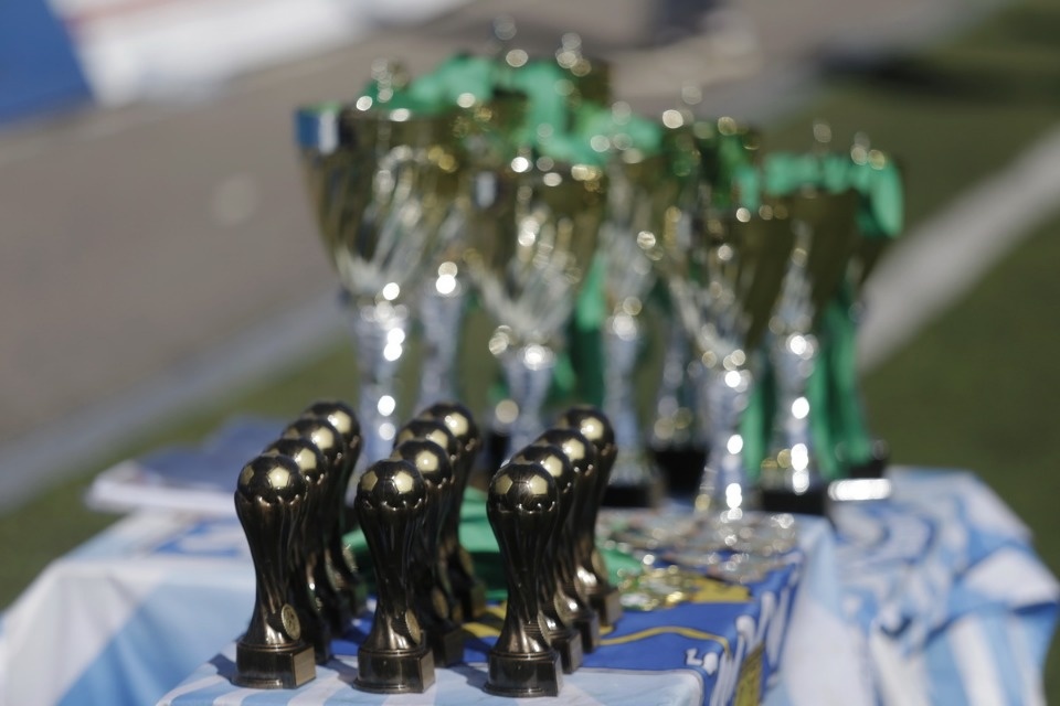 Награждение победителей Чемпионата по дворовому футболу на кубок губернатора