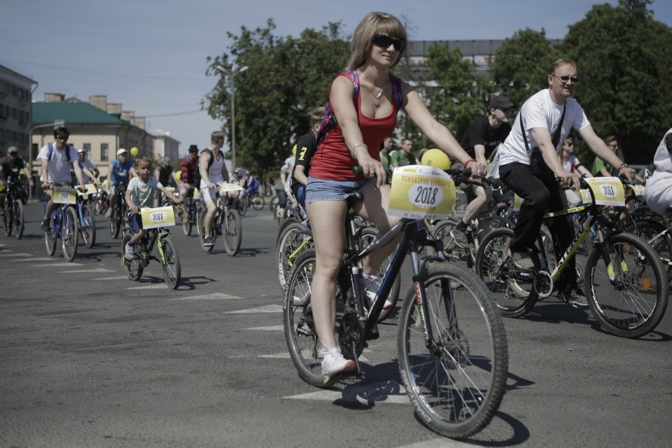 По улицам города проехал второй Псковский велопарад