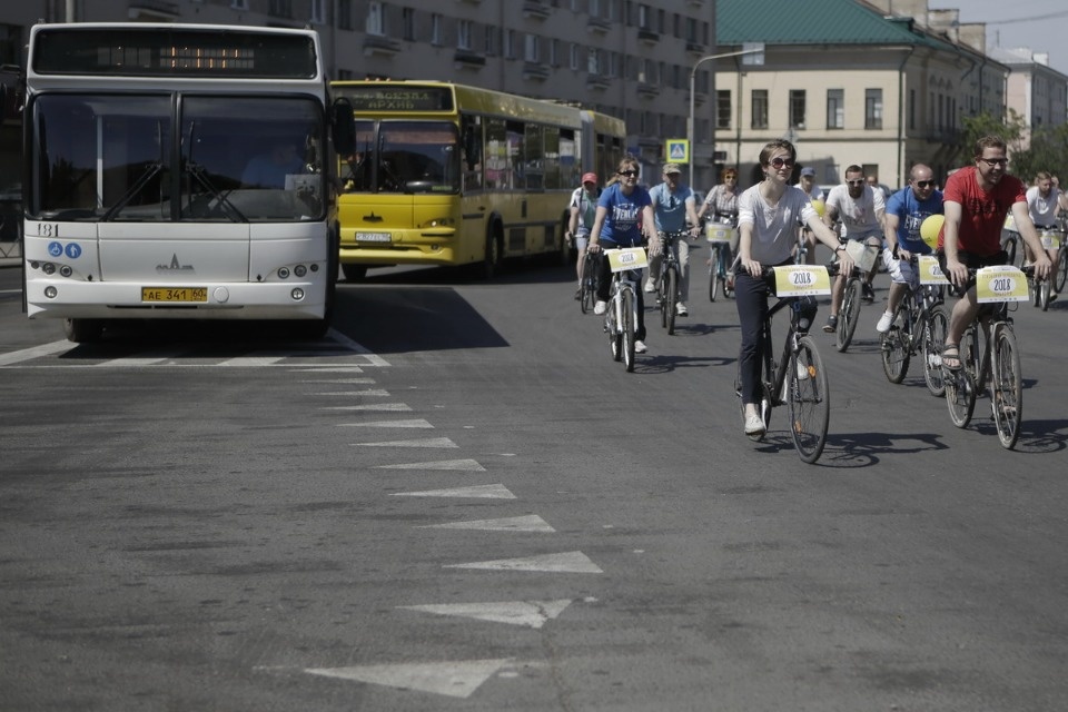 По улицам города проехал второй Псковский велопарад